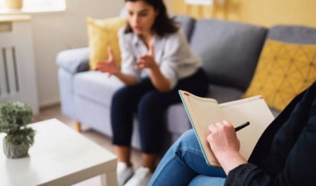 Séance de psychothérapies et sophrologie pour les personnes souffrant d'une hypersensibilité à Bourg-La-Reine